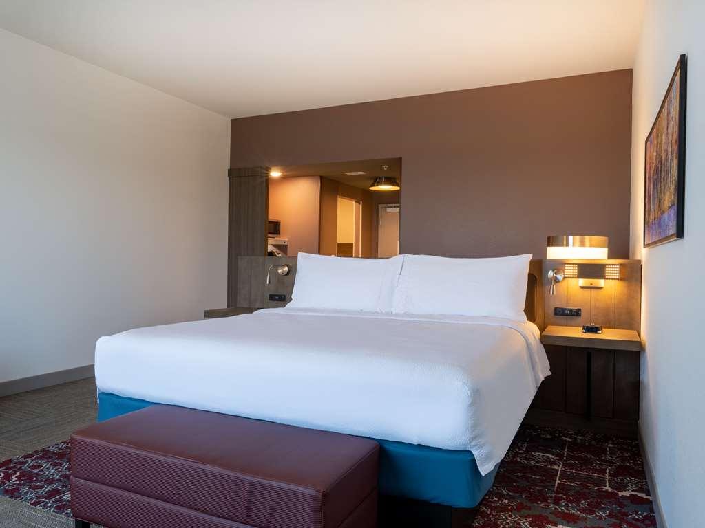 Hilton Garden Inn Jeffersonville Louisville North Номер фото